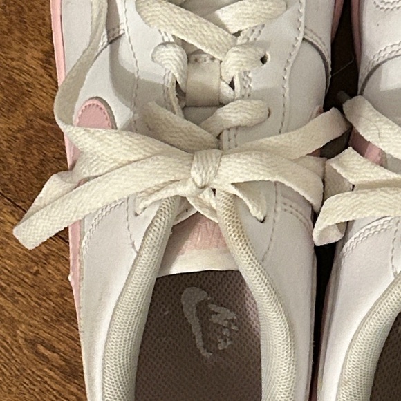 Nike Air Force 1 Low White Pink Foam Sneakers, US 5 Youth / EUR 37.5 - Picture 7 of 10